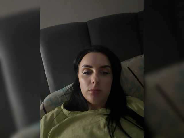 Louisa-Marjorie live cam on BongaCams