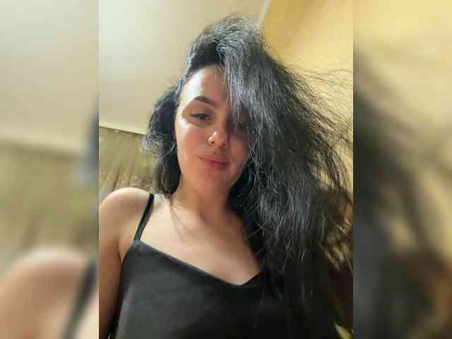 Louisa-Marjorie webcam