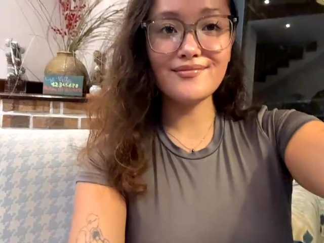 DianaHarwell live cam on BongaCams