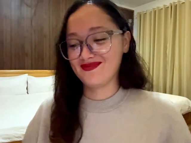 SaraHarwell live webcam show