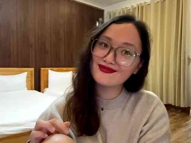 SaraHarwell webcam
