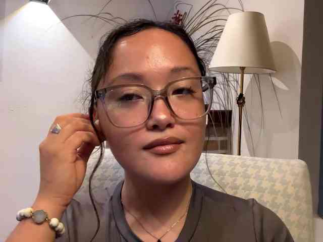 SaraHarwell webcam