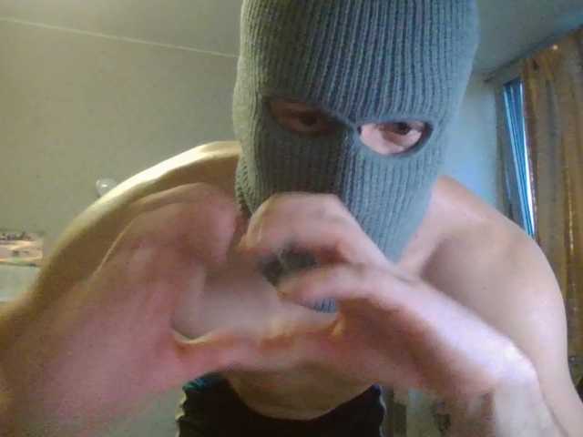 LeonRadzi live webcam show