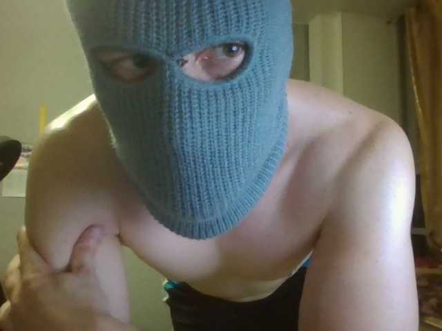LeonRadzi live webcam show