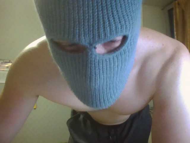 LeonRadzi live webcam show