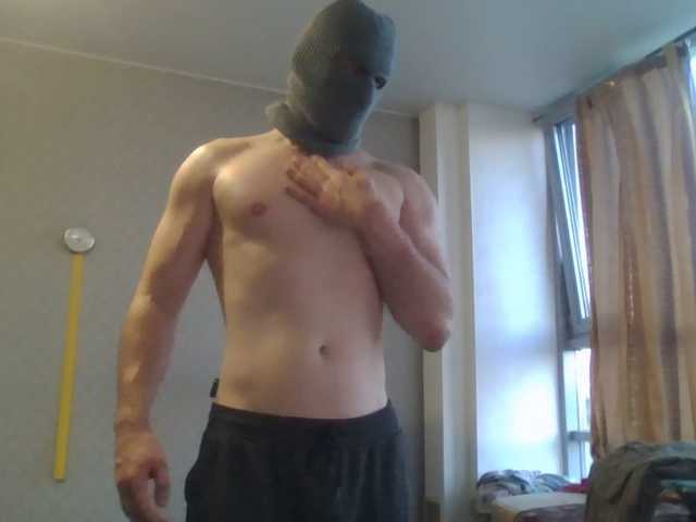LeonRadzi live webcam show