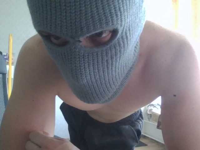 LeonRadzi live webcam show