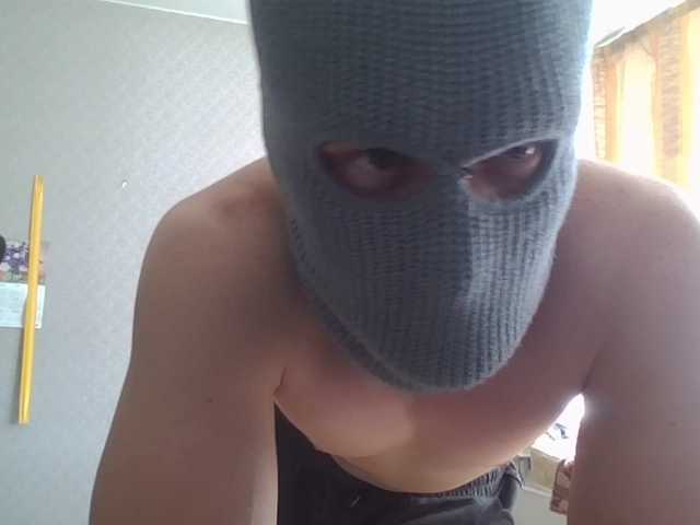 LeonRadzi live webcam show