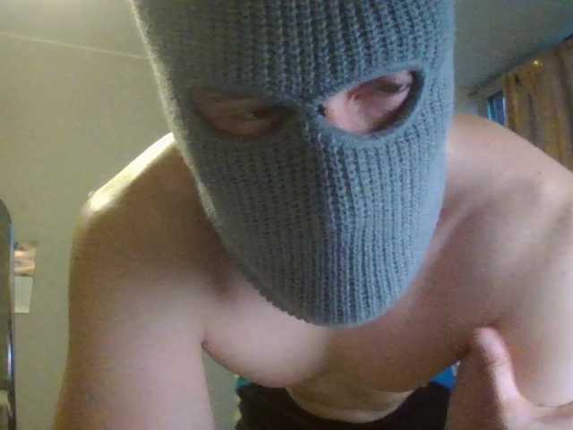 LeonRadzi live webcam show