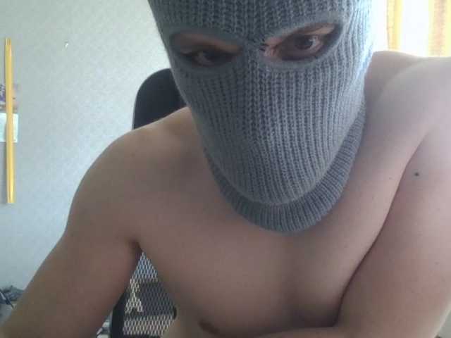LeonRadzi live webcam show
