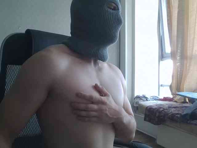 Leonradzi's cam show statistics and live stream