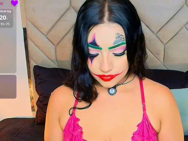 Megganswift, en directo ahora en BongaCams