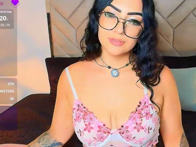 Megganswift live cam on BongaCams