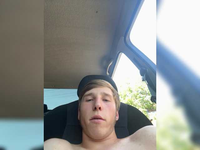 Vladislav74 live webcam show
