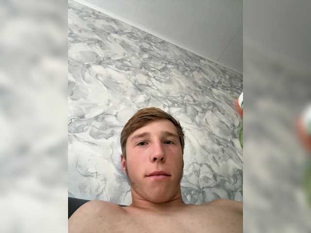 Vladislav74 live webcam show