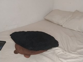 Kyra-1-1 Porn Show