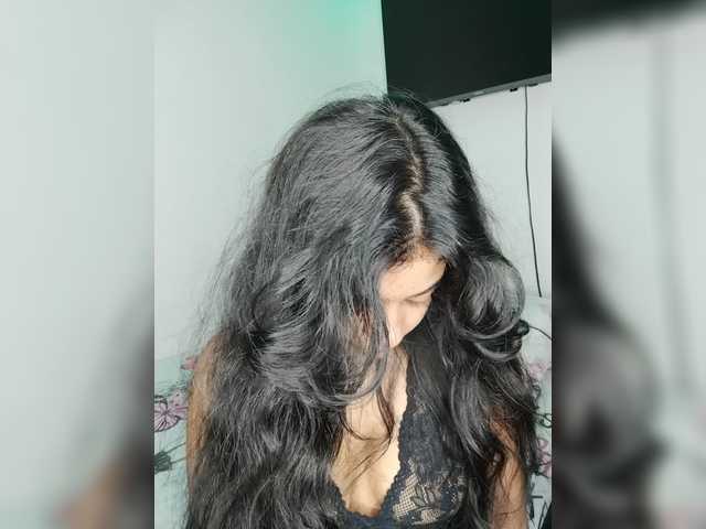 Kyra-1-1 live cam on BongaCams
