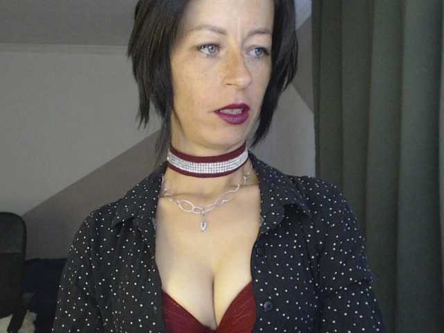 LorraGrande94 live cam preview
