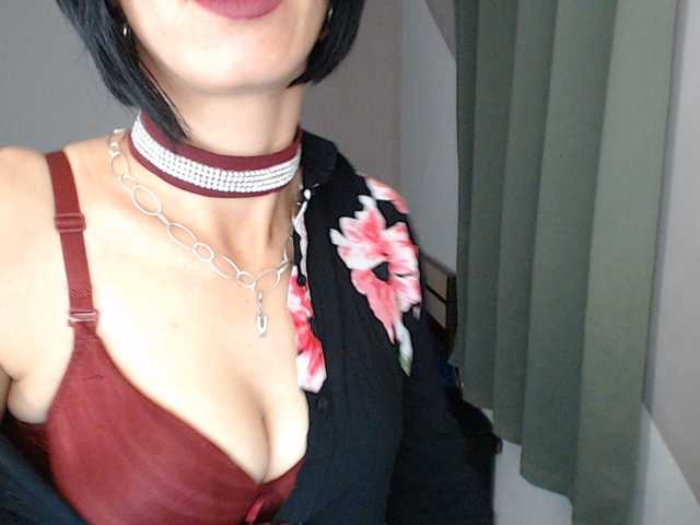 LorraGrande94 live cam preview