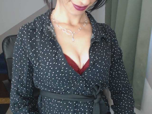 LorraGrande94 live cam preview