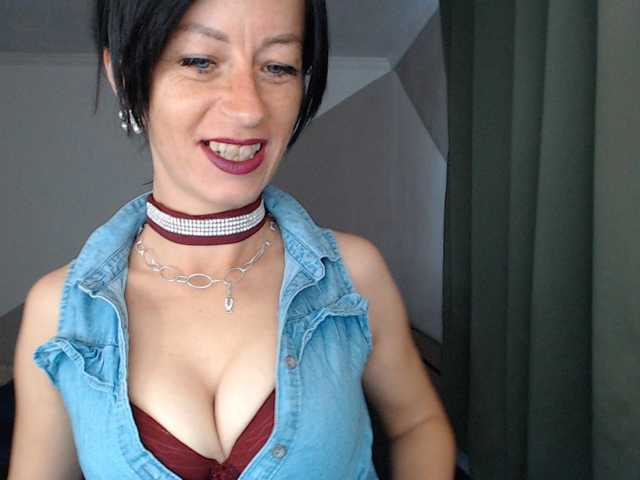 LorraGrande94 live cam preview