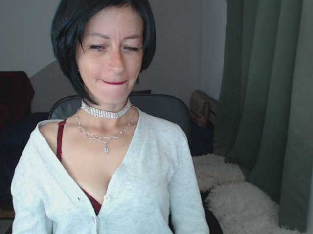 LorraGrande94 live cam preview
