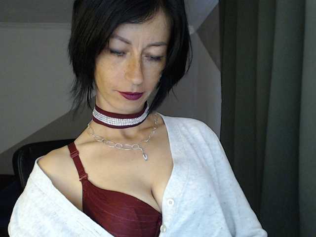 LorraGrande94 live cam preview