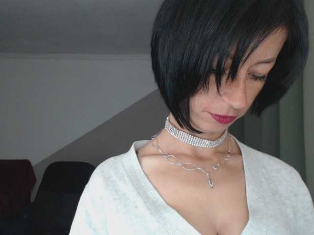 LorraGrande94 live cam preview