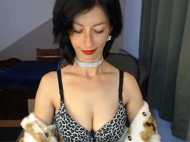 LorraGrande94 live cam preview