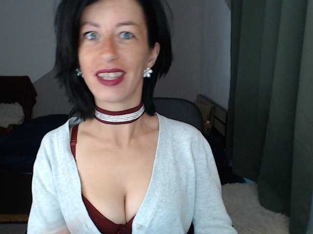 LorraGrande94 live cam preview