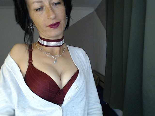 LorraGrande94 live cam preview