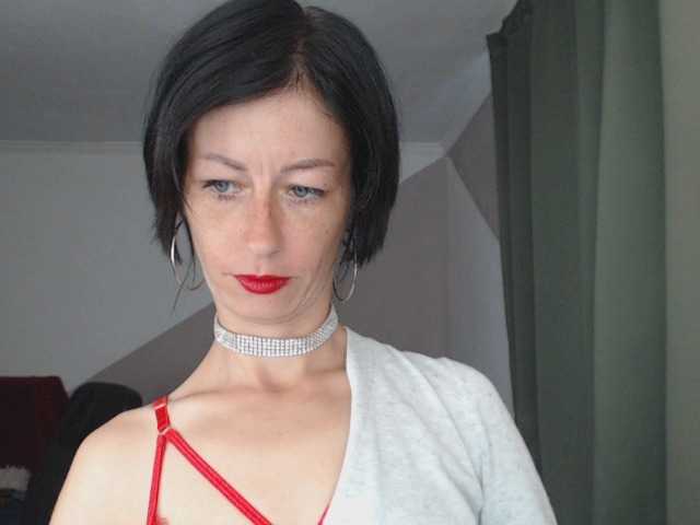 LorraGrande94 live cam preview