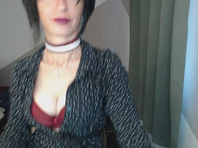 LorraGrande94 live cam preview