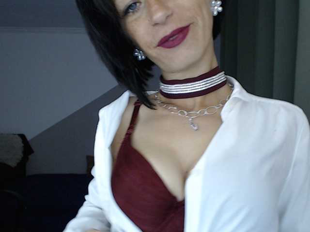 SexyJoana, live now on BongaCams