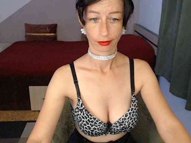 Modella: LorraGrande94