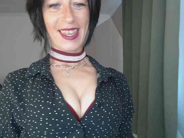 LorraGrande94 webcam