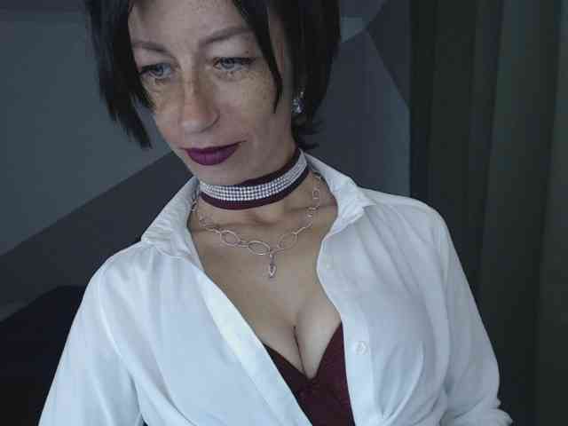 LorraGrande94 webcam