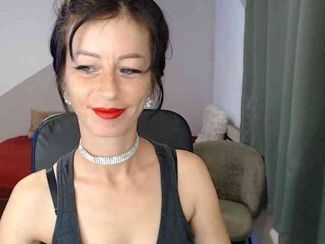 LorraGrande94 webcam