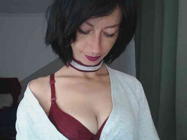 LorraGrande94 webcam