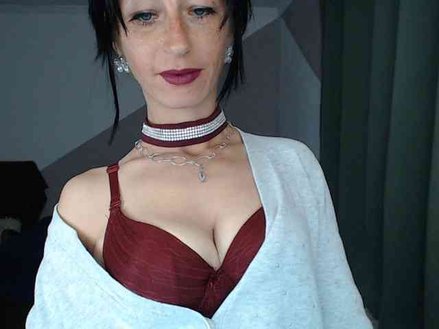 LorraGrande94 webcam
