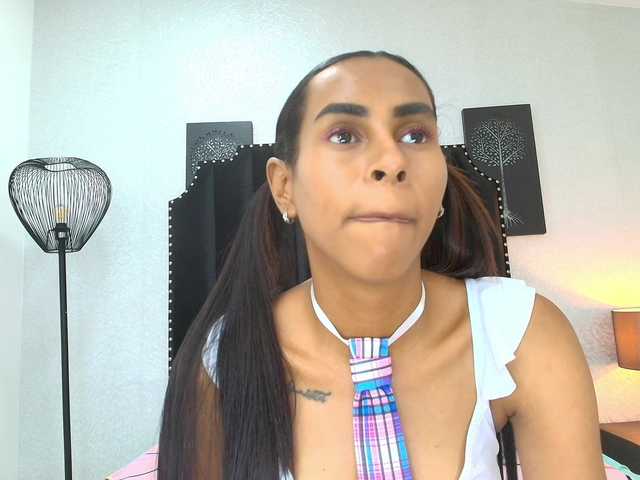 aliciagandhii live cam on BongaCams