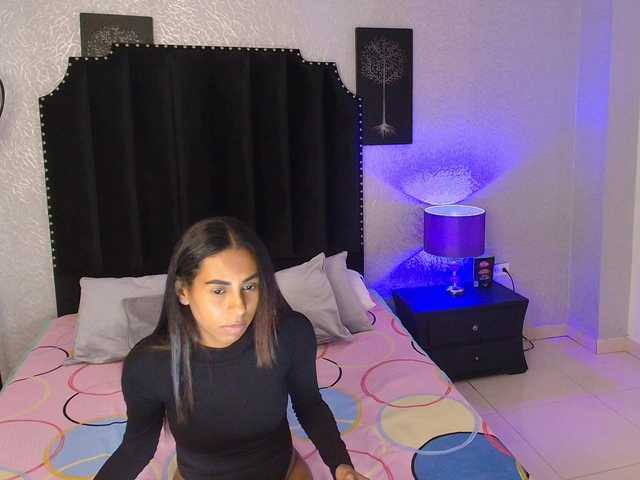 aliciagandhii live cam on BongaCams