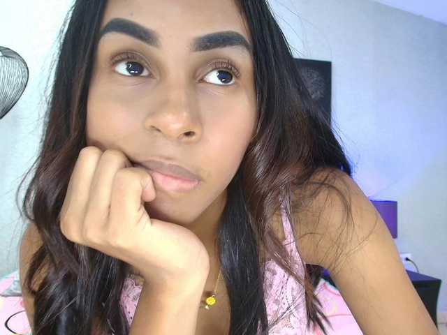 aliciagandhii live cam on BongaCams