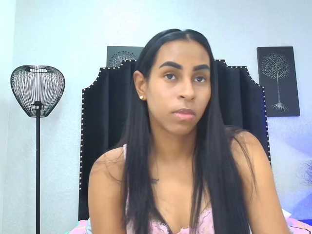 aliciagandhii live cam on BongaCams