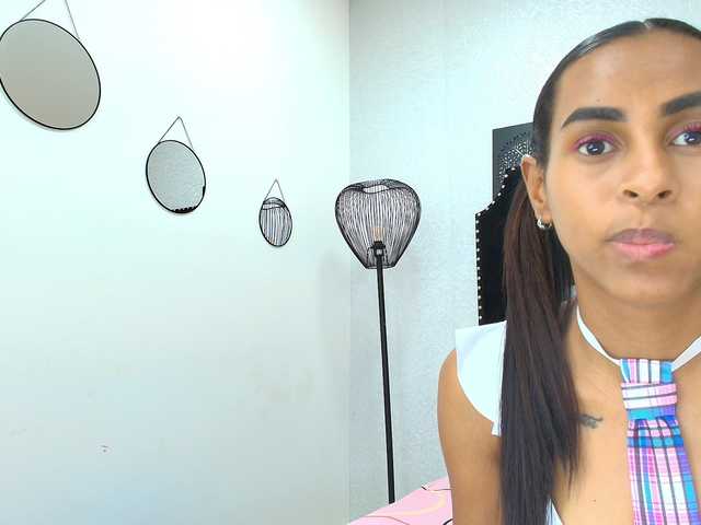 aliciagandhii live cam on BongaCams