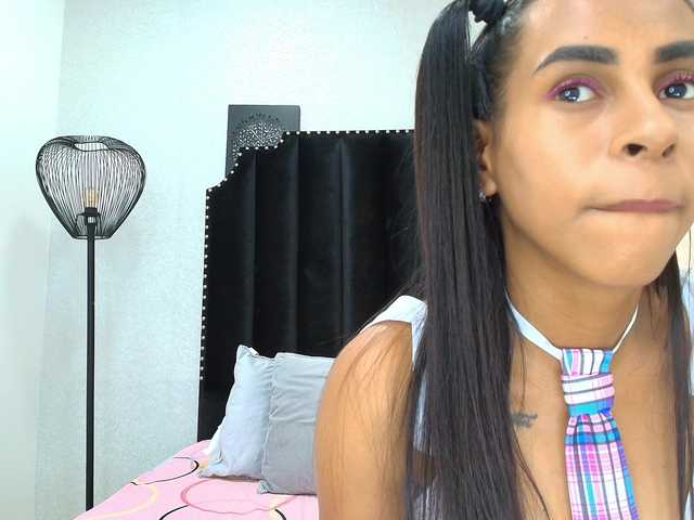 aliciagandhii live cam on BongaCams