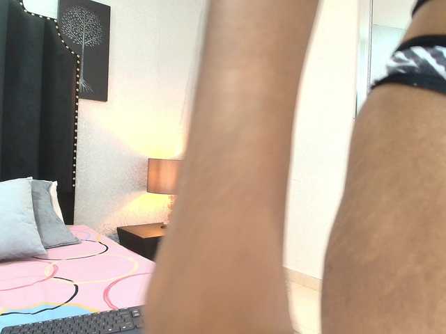 aliciagandhii live cam on BongaCams