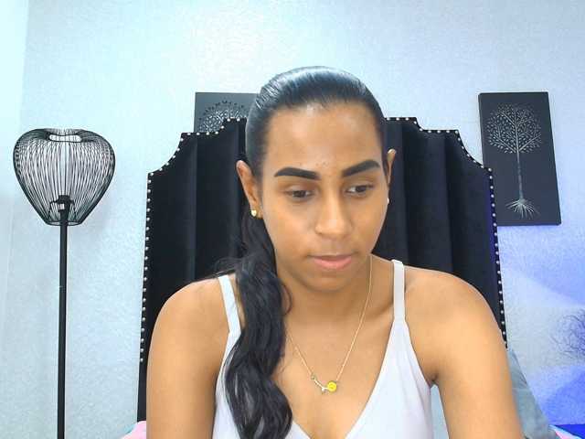 aliciagandhii live cam on BongaCams