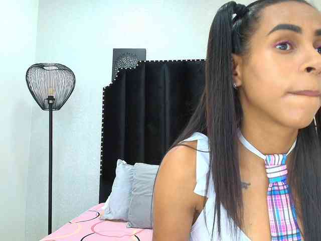 aliciagandhii webcam