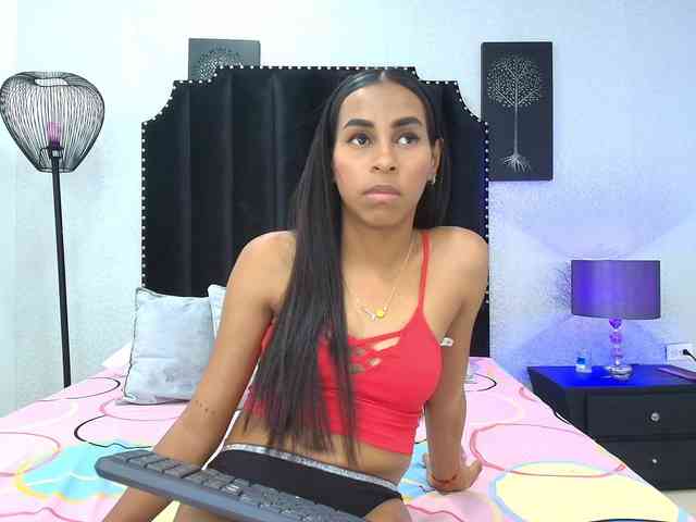 aliciagandhii webcam